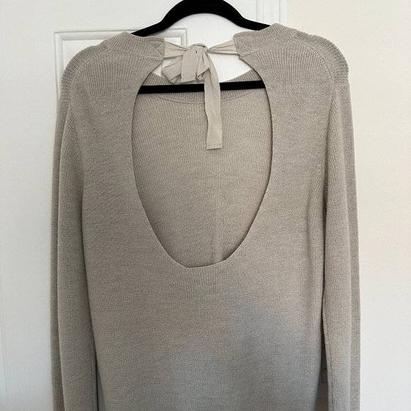 BRAND NEW Wilfred Knit Sweater with Back Cut Out and Ribbon Tie - Picture 2 of 3